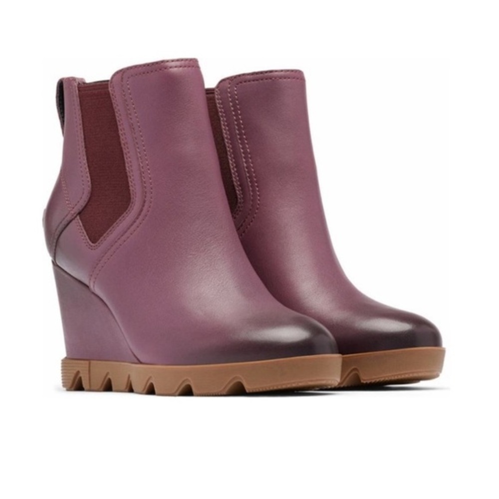 Sorel Joan Uptown Chelsea Wedge Boot in Ice Wine